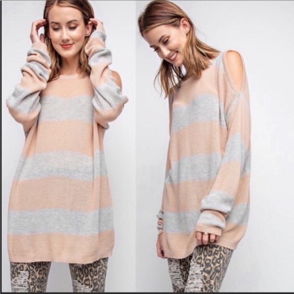 Cold Shoulder Loose Knit Long Sweater - Picture 5 of 8